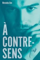 Quand Noah a débarqué chez moi, ma vie a basculé. Cette fille est insaisissable : tantôt sensible et bien sage, tantôt impérieuse et craquante. Elle a beau être capable de me mettre hors de moi, elle m’attire comme un aimant. Pourtant, j’en suis convaincu : elle aussi cache de lourds secrets. D’où viennent ses peurs que rien ne semble apaiser ? Et son talent pour les courses de voiture ? Je voudrais qu’elle me fasse confiance et donne une chance à notre relation, même si personne ne la verra d’un bon œil… Mais comment y parvenir quand tout nous oppose, et que, avec ma colère, je risque de tout envoyer valser ?